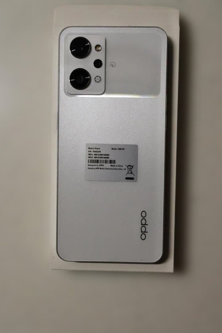 OPPO Reno9A(A310P) ムーンホワイト 美品