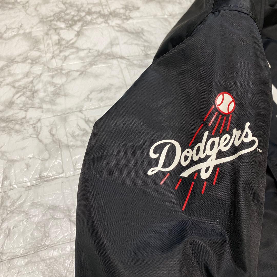 NEWERA／ニューエラ ドジャース コーチジャケット ブラック Sサイズ