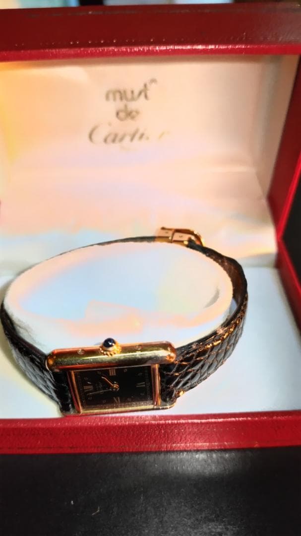 め*い様 Cartier Tank Quartz レディース 時計