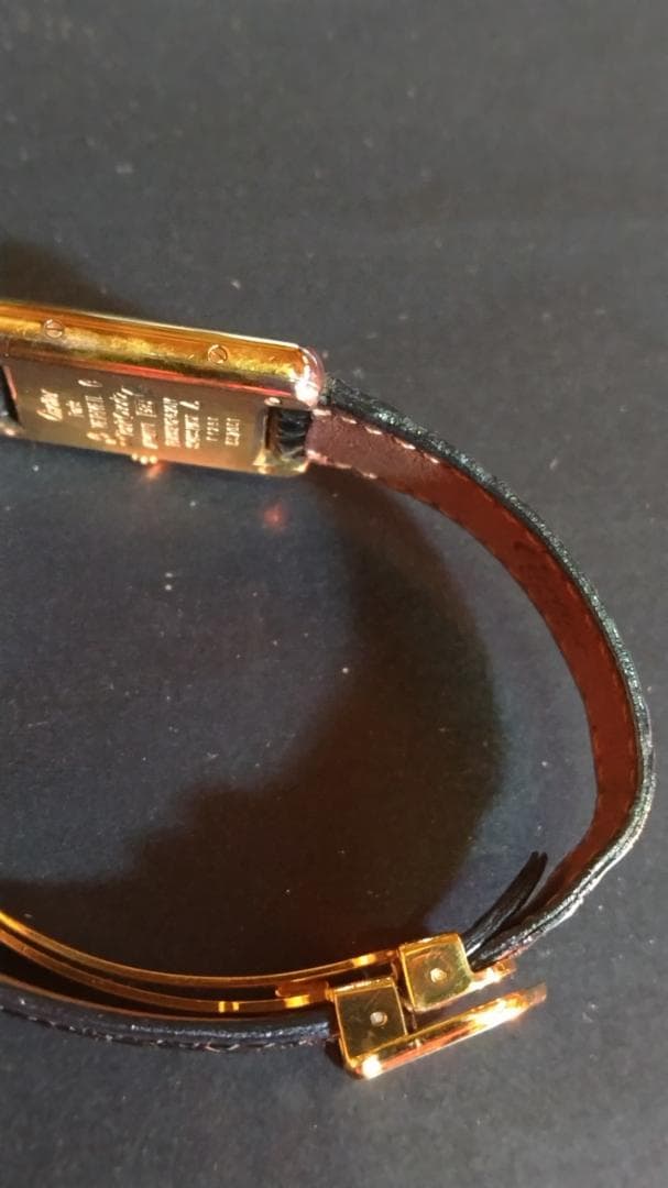 め*い様 Cartier Tank Quartz レディース 時計