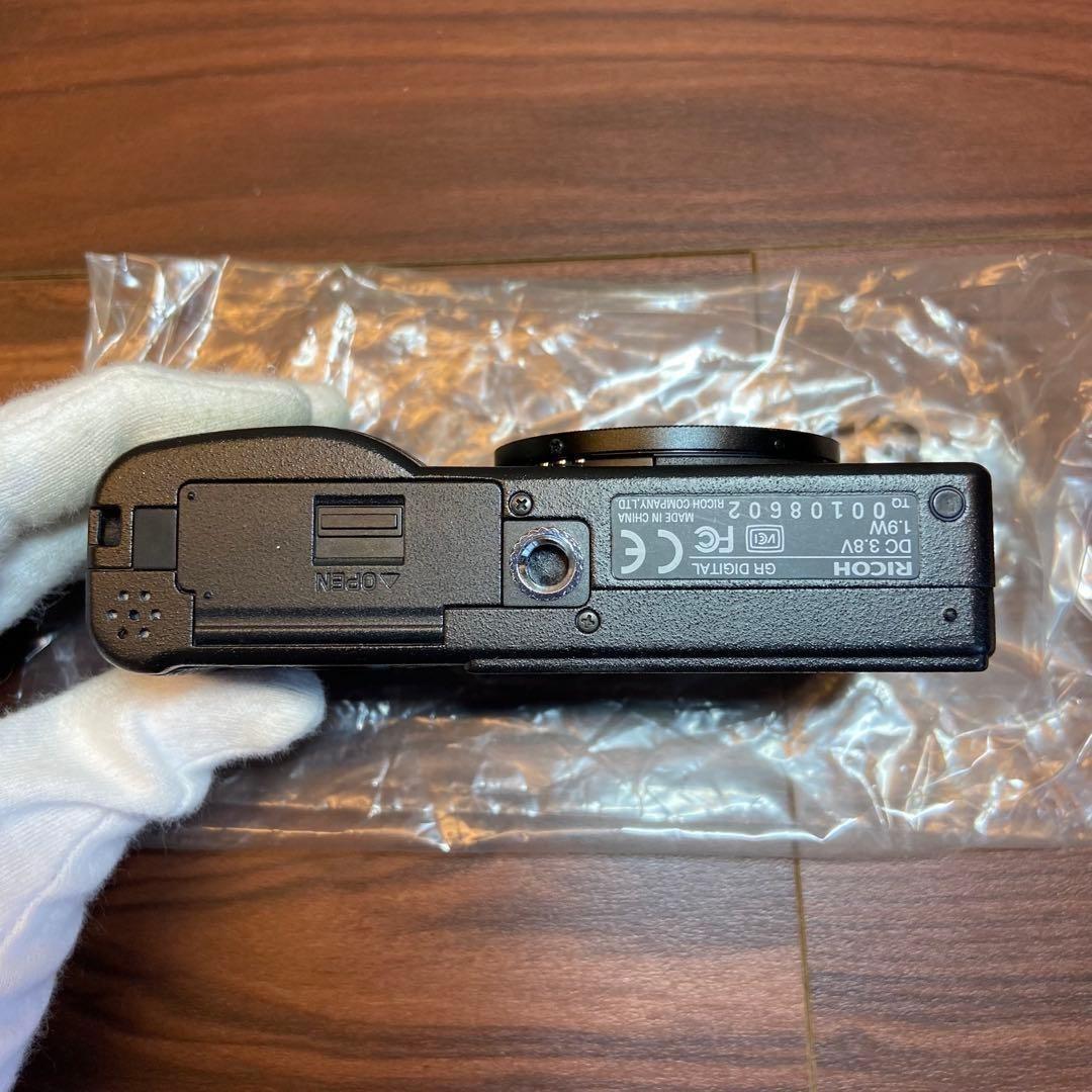 RICOH GR DIGITAL デジカメ ほぼ新品 4078