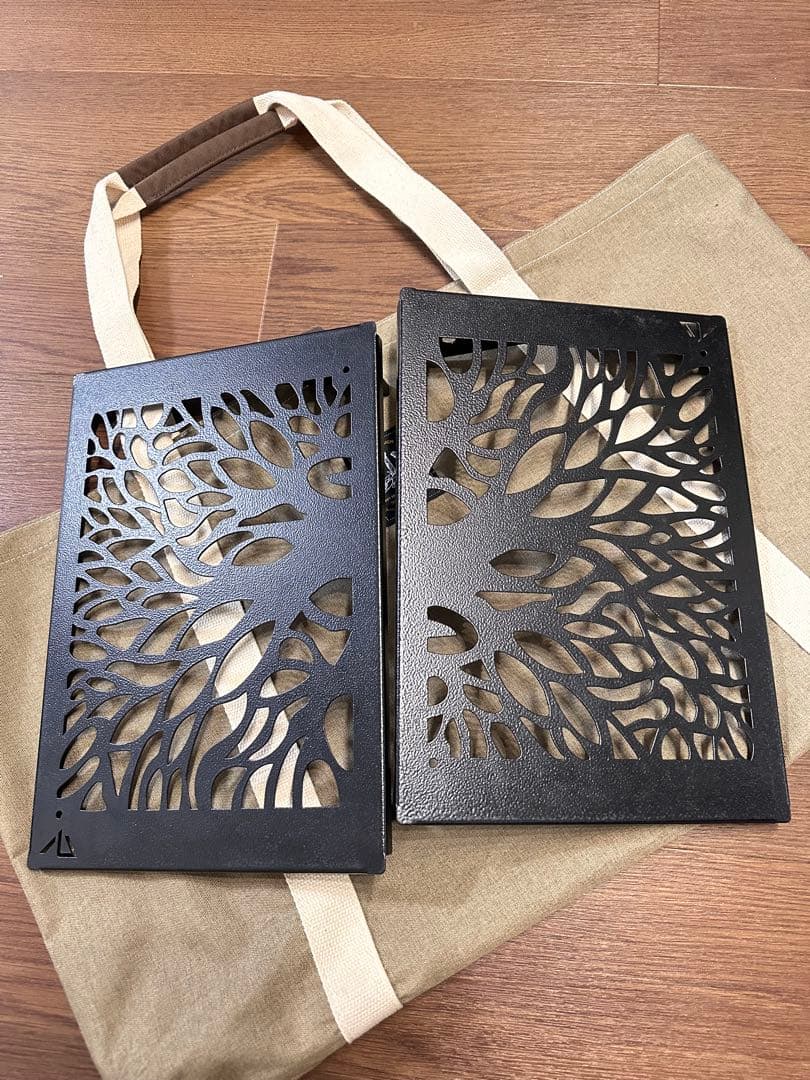 ブラックデザイン　ハレテーブル　ツリー２枚セット　BLACK DESIGH