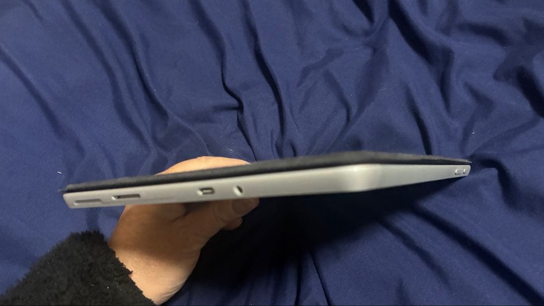 ★ Microsoft surface Go2 メモリ−8GB