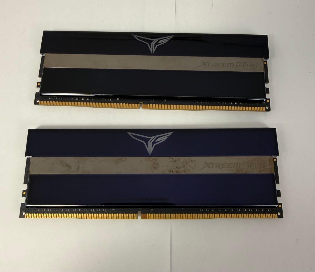 TEAMGROUP メモリー　DDR4 4000 8GB2枚セット　合計16GB