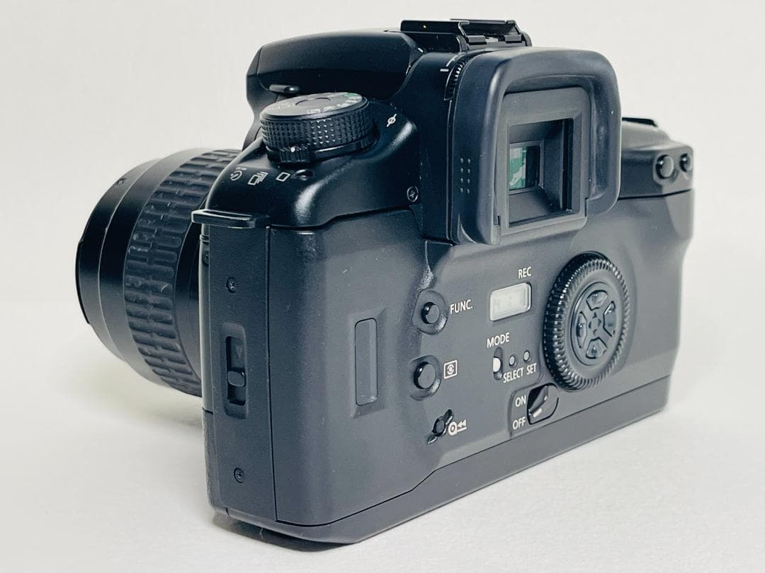 【完動品！】キヤノン EOS７ フイルム 一眼レフカメラ 2000年10月発売！