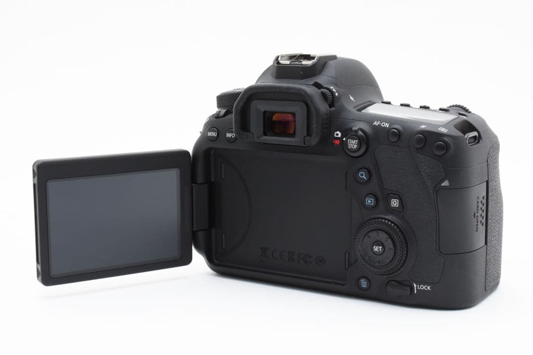 デジタル一眼レフカメラCanon EOS 6D Mark II 標準レンズセット