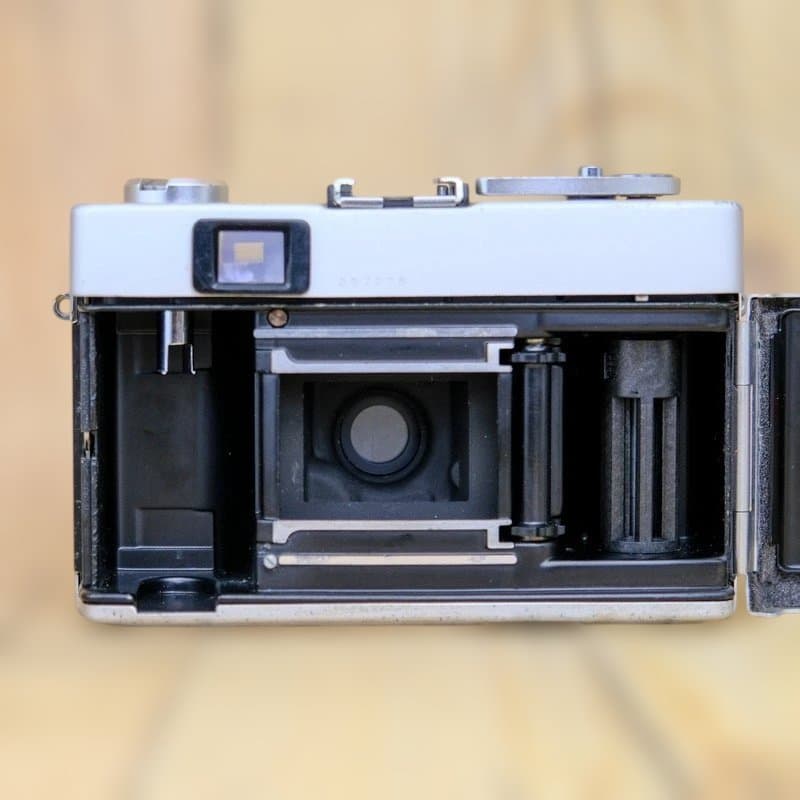 【整備品】KONICA C35 Flash matic コニカ　C35仕様