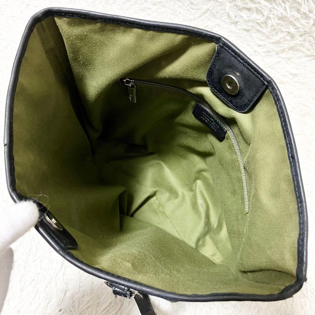 Salvatore Ferragamo ショルダーバッグ トート　ガンチーニ　黒