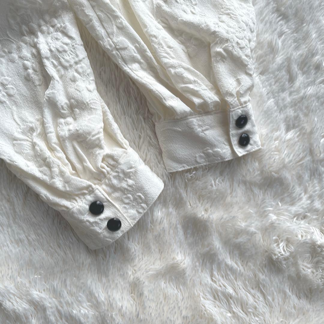 極美品✨ohga furuit オーガ フローラルパターンブラウス ペプラム