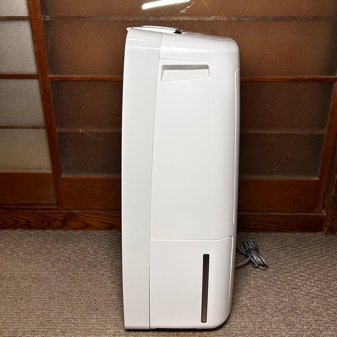 美品 シャープ コンプレッサー方式 除湿機 衣類乾燥 CV-P180-W