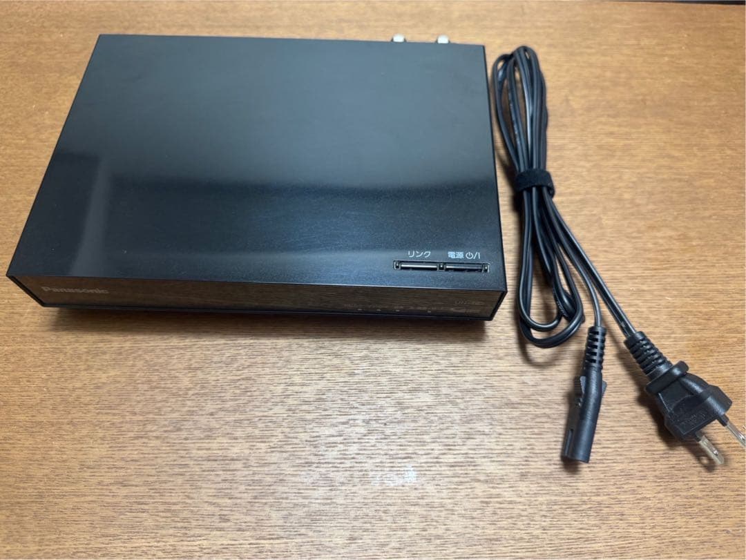 ポータブルテレビ プライベート・ビエラ VIERA ホワイト UN-10CT8