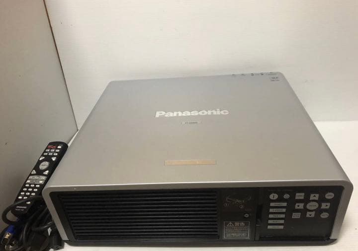 PANASONIC PT-D6000S 6500ルーメン ランプ使用各151時間