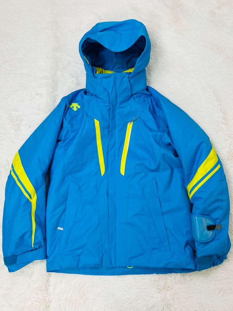 DESCENTE kissmark スキー スノーボードウェア 上下セット M