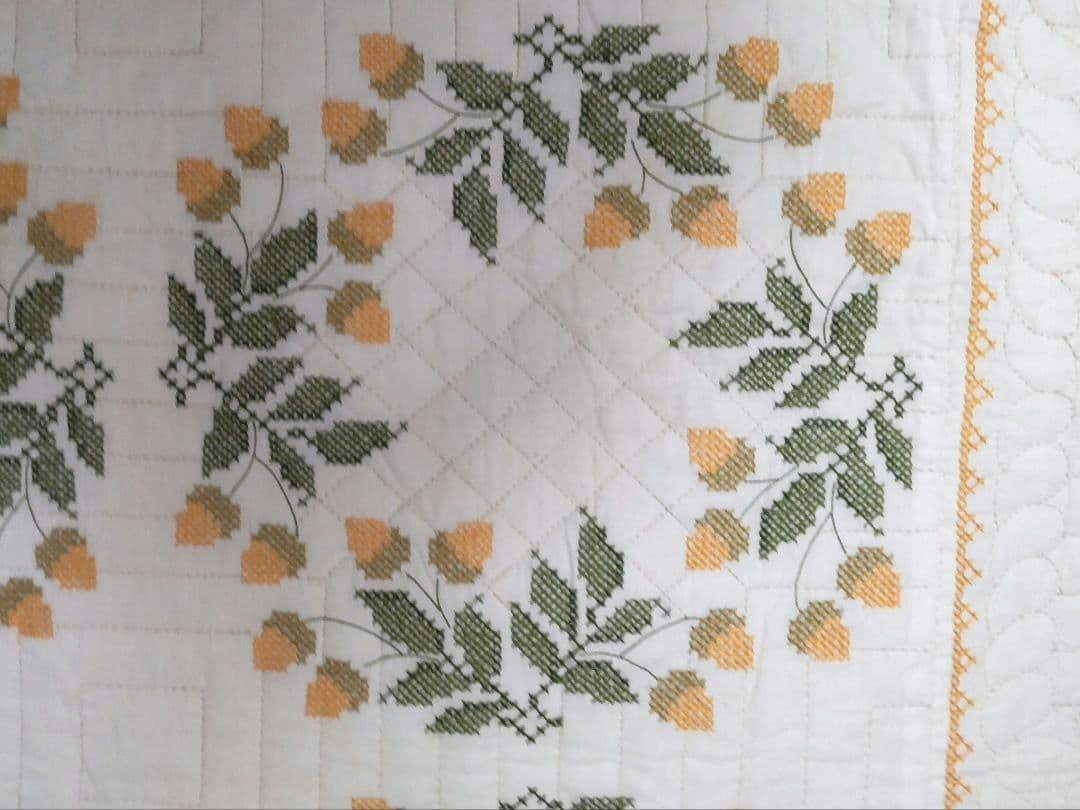 フランスアンティーク どんぐり ヴィンテージ クロスステッチ キルティング