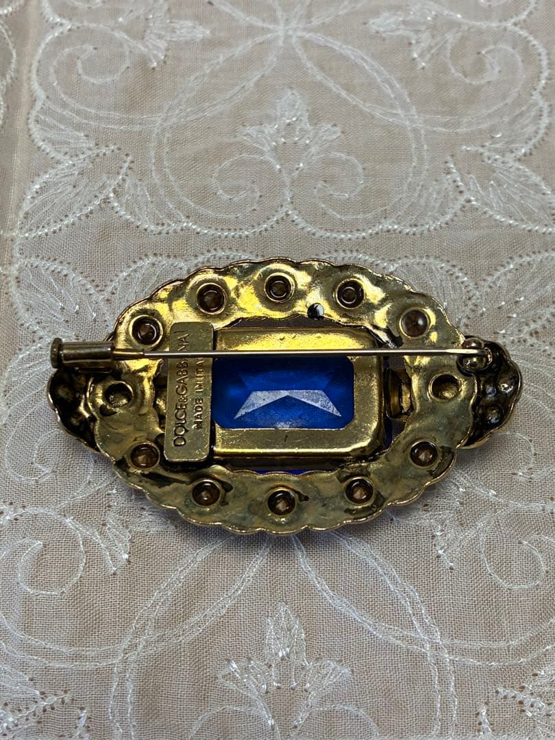 Dolce & Gabbana ブローチ　石外れ有り