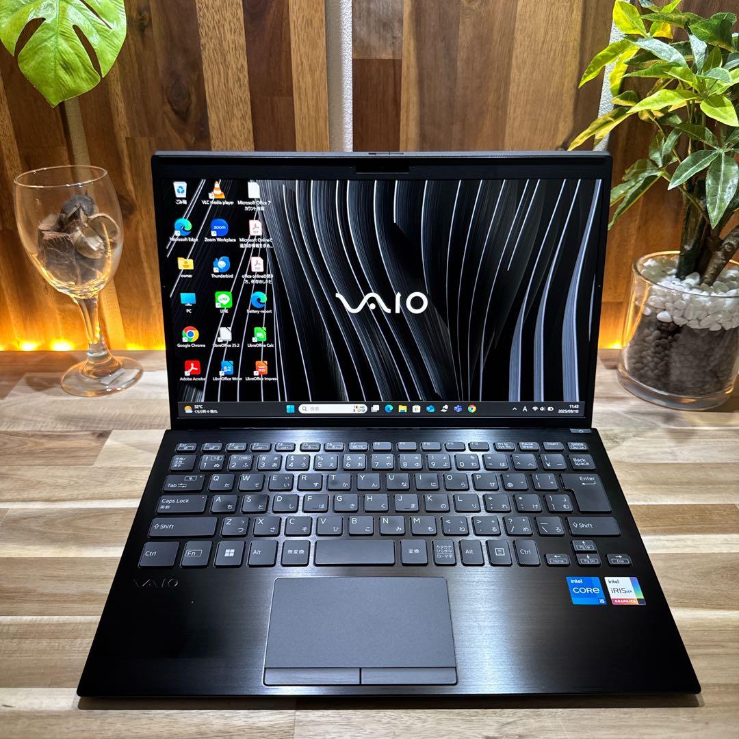 美品2022年モデル‼️VAIO☘️メモリ16GB☘️ノートパソコン☘️オフィス付き