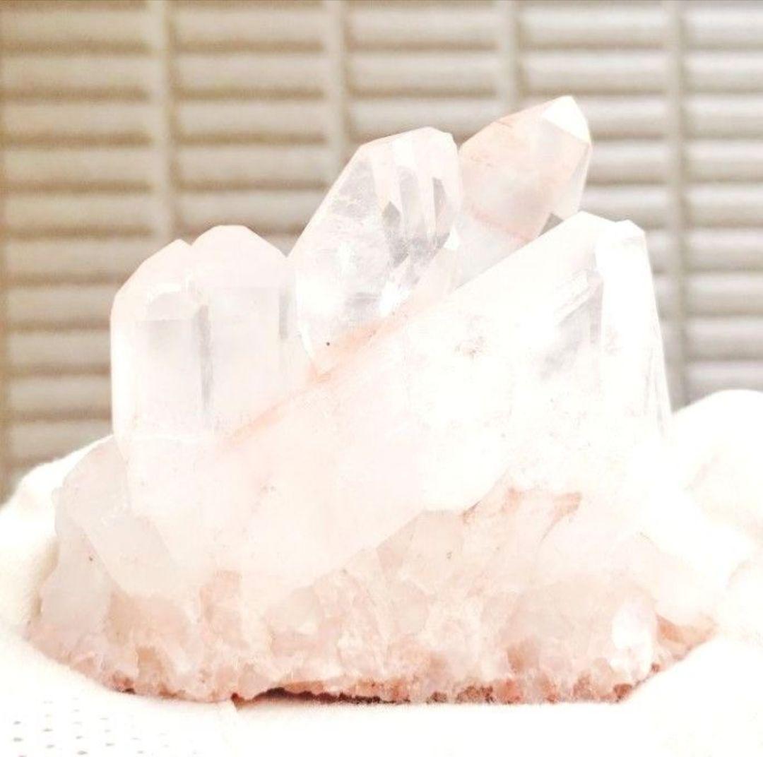 ツインレイ水晶　ピンク　運命の人　赤い糸　魂