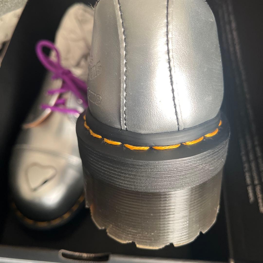 【美品】Dr. Martens Madame シルバー ローファー