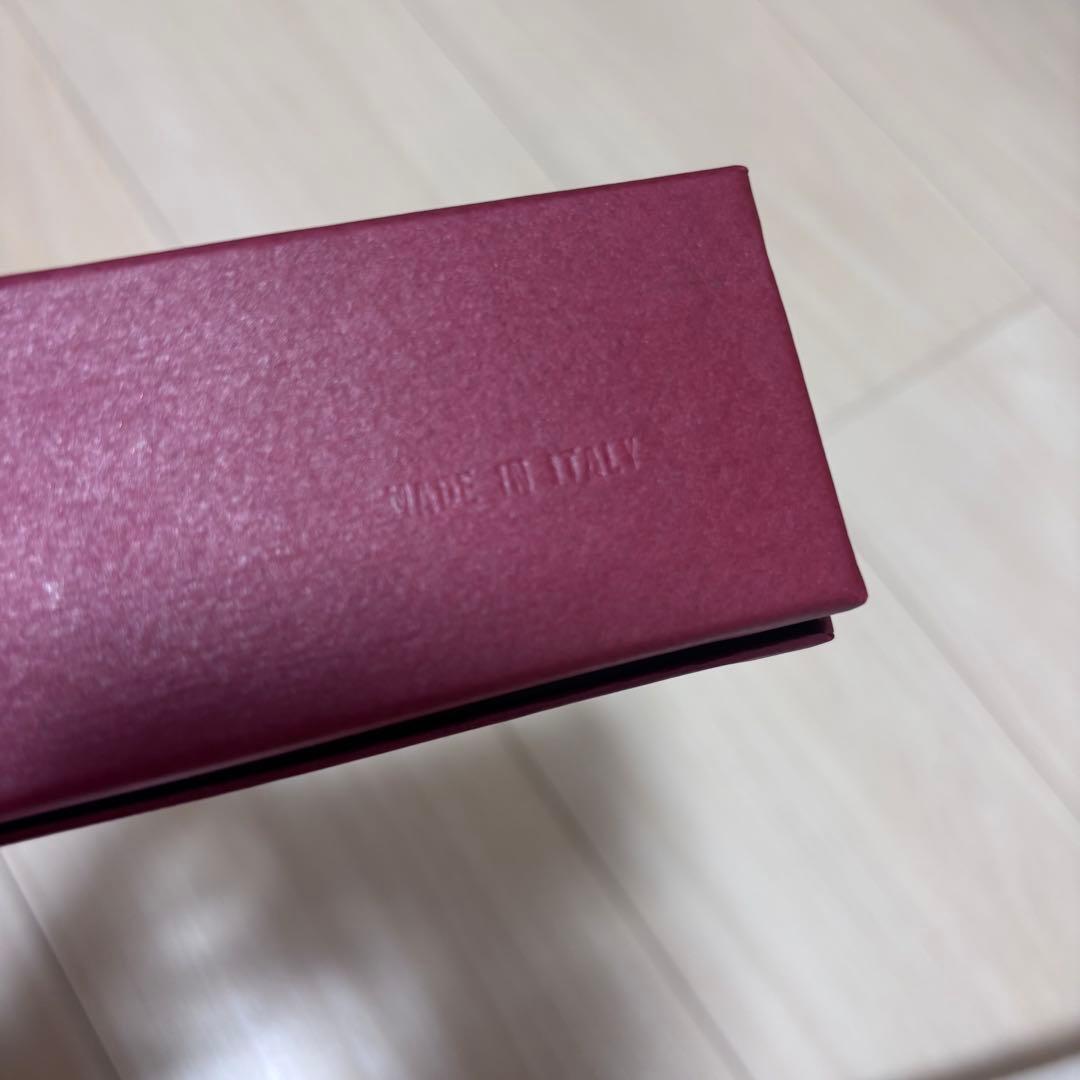 フェラガモ ヴァラリボン バレッタ ブラック　黒　 ゴールド金具 箱付き