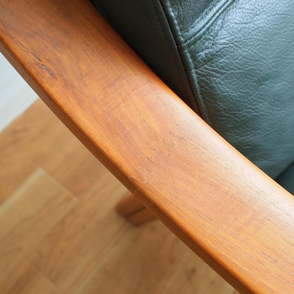 ビンテージ デンマーク製 P.J.Furniture チーク 1人掛けソファ B