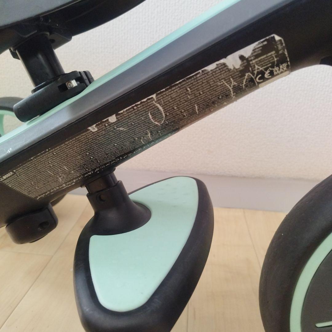 DADWAY限定★GLOBBERエクスプローラトライク4in1　シェード付き