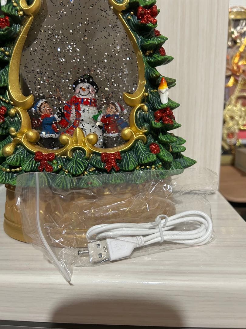 スノードーム　ツリー　雪だるま　クリスマス