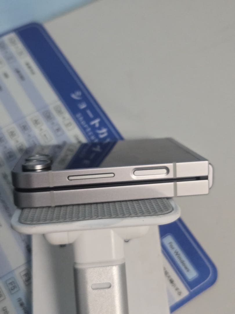 Samsung Galaxy Z Flip6 512GB SIMフリー 美品