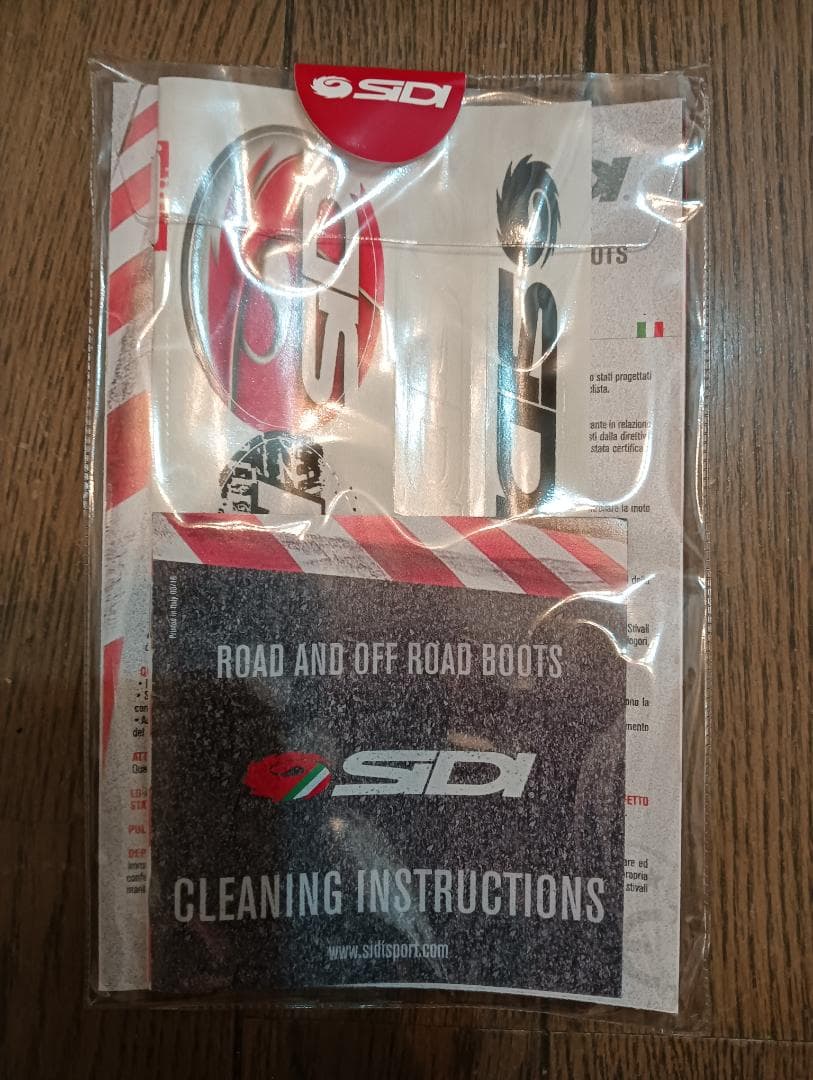 SIDI　バイク用　レーシングブーツ　ブラック