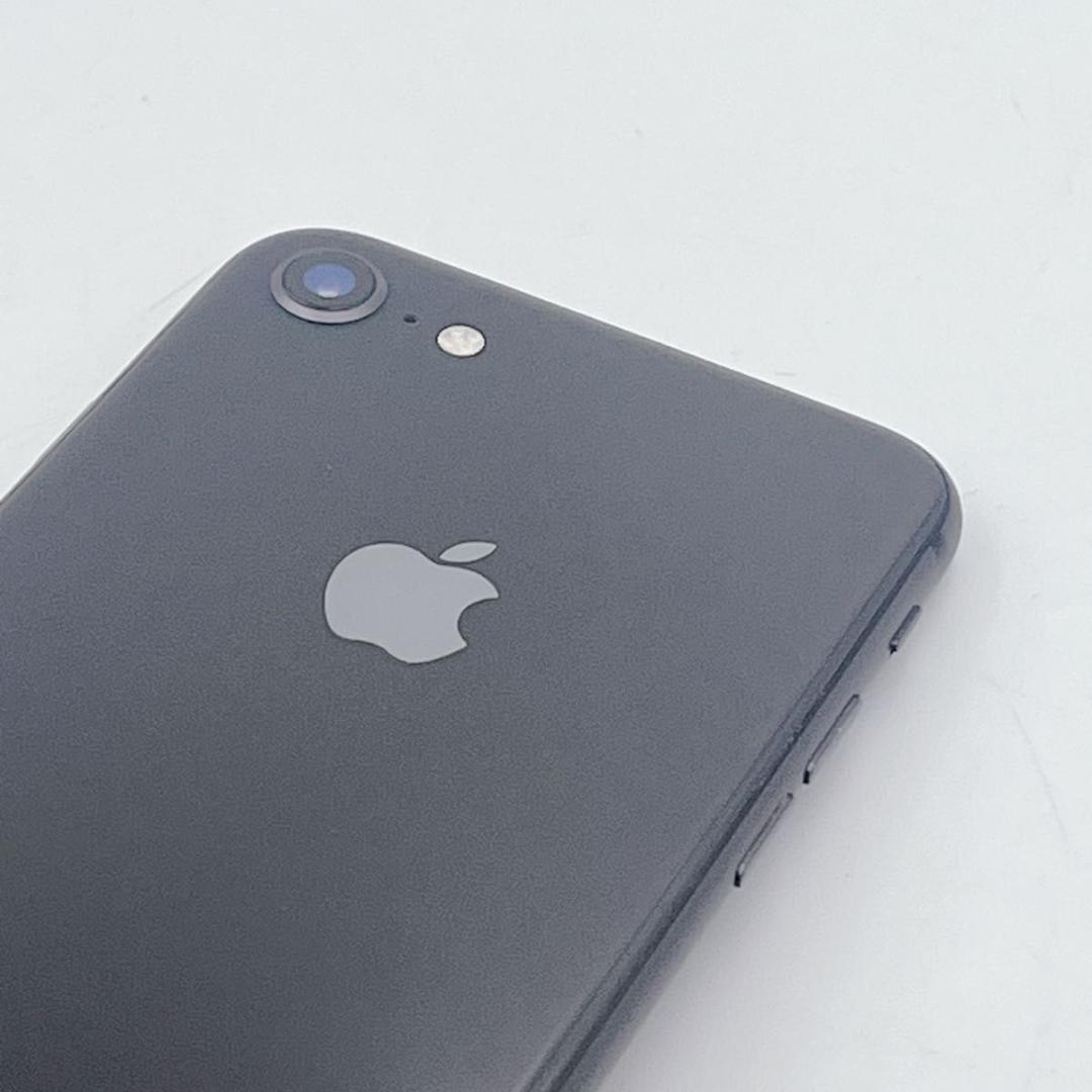 【美品】iPhone8 64GB SIMフリー MQ782J/Aバッテリー86%