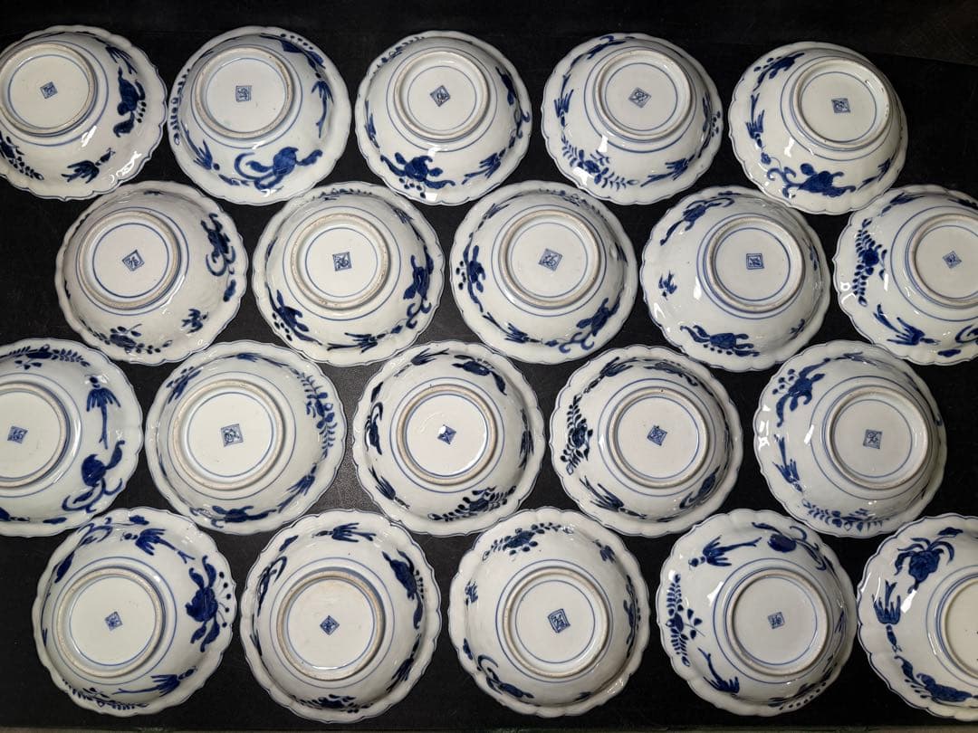 古伊万里 染付 白磁 陽刻 草花文 膾皿 17客 無傷 江戸期 二重角渦福 深鉢