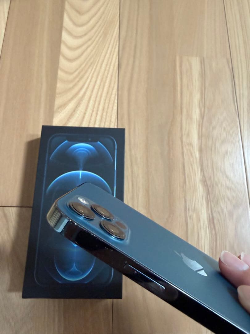 iPhone 12 Pro 128GB ブルー SIMフリー 電池88%