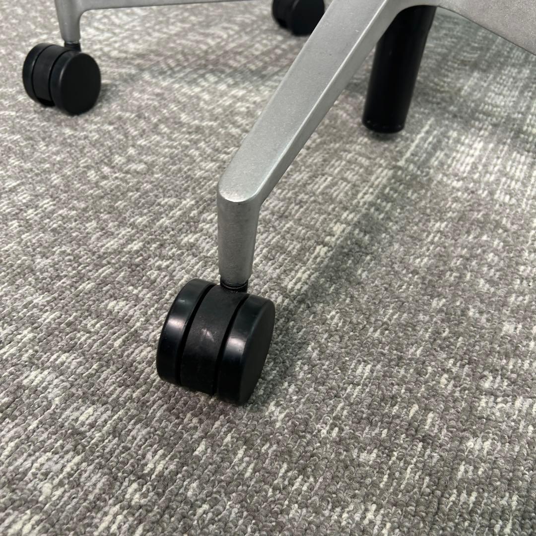 Herman millerハーマンミラーSetu（セトゥ）チェア