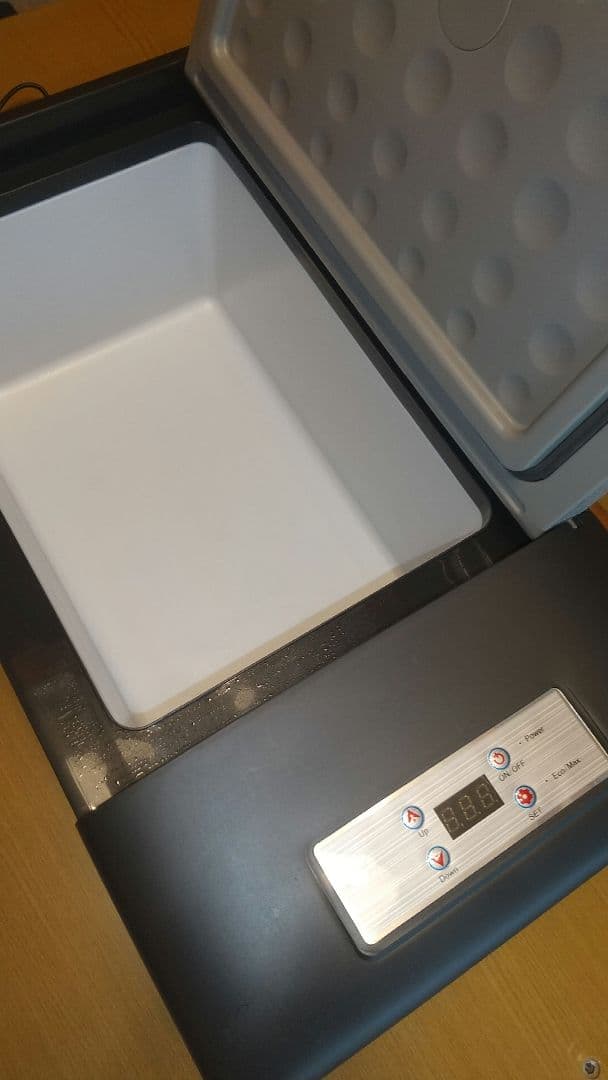 車載 冷蔵 冷凍庫 15L？