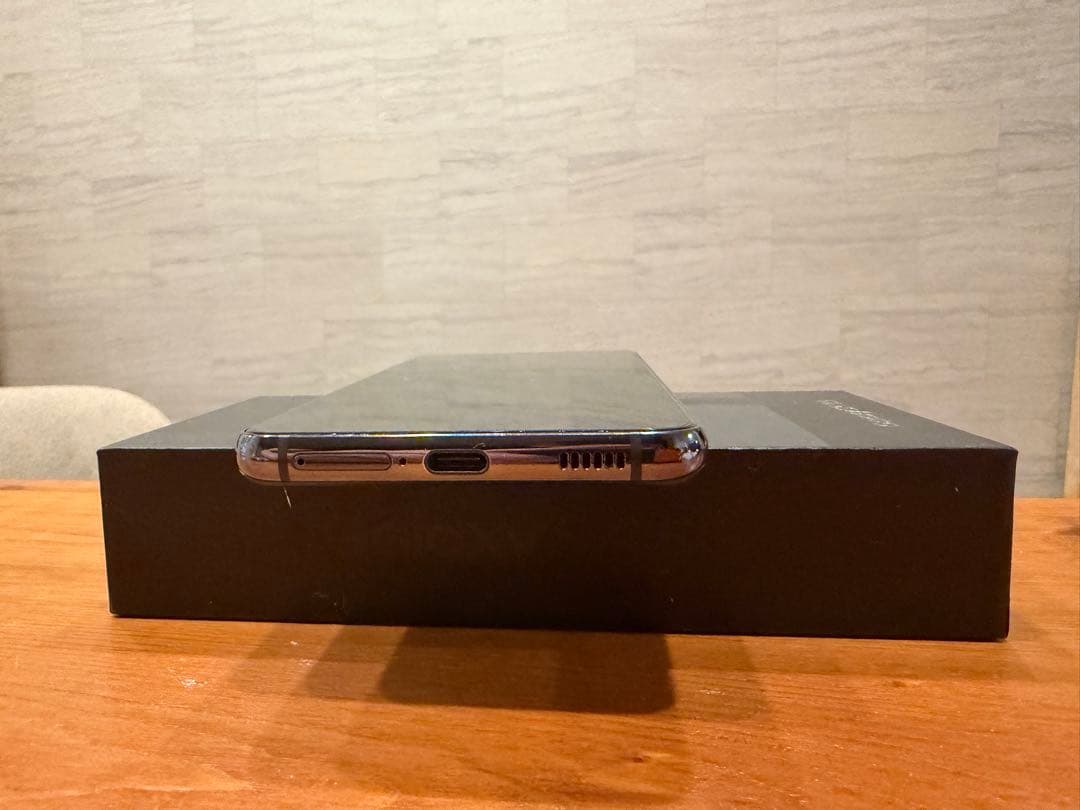 SAMSUNG　GalaxyS21　256GB