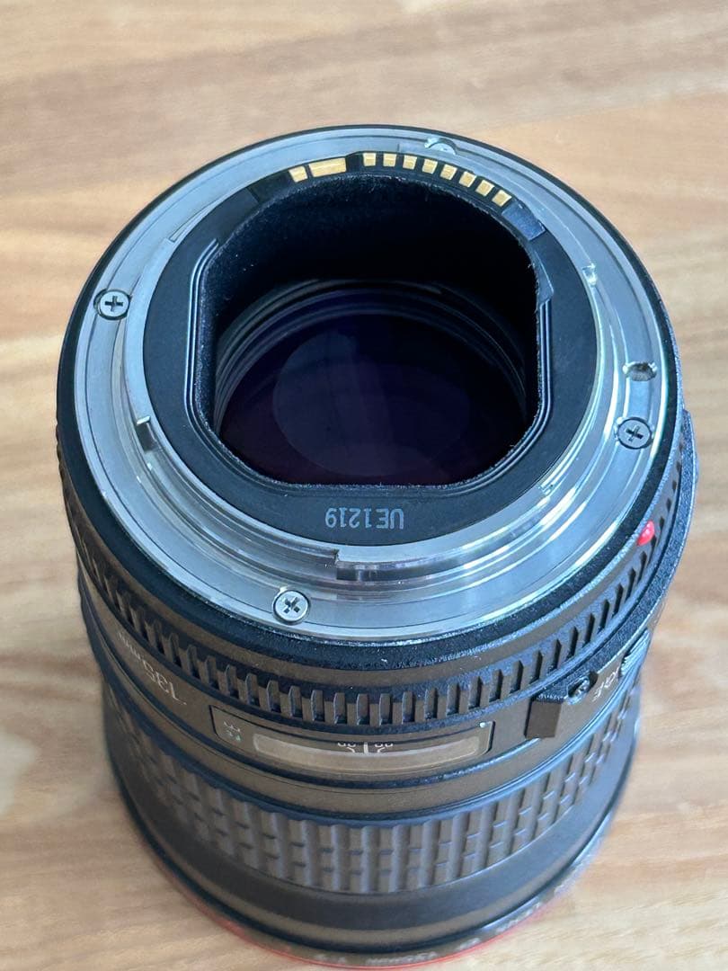 Canon EF 135mm f/2 L USM レンズ