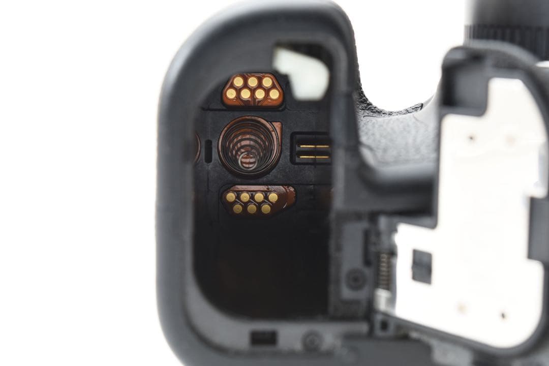 デジタル一眼レフカメラ Canon EOS 6D Mark II標準レンズセット