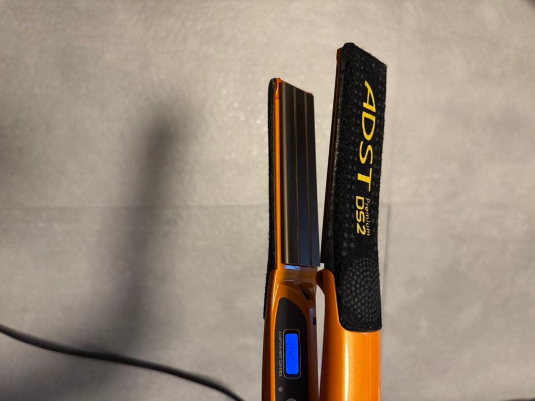 ADST ヘアアイロン