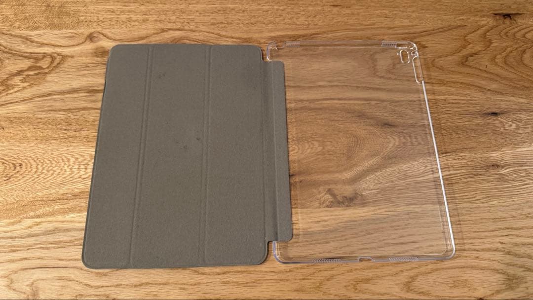 美品 iPad Pro 9.7インチ　128GB Wi-Fi 箱・ケース付