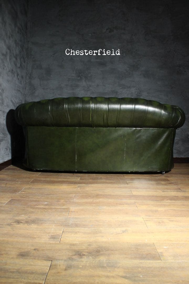 首都圏送無料〜英国チェスターフィールド 伝統キャスター式 総本革 輸入 ソファ