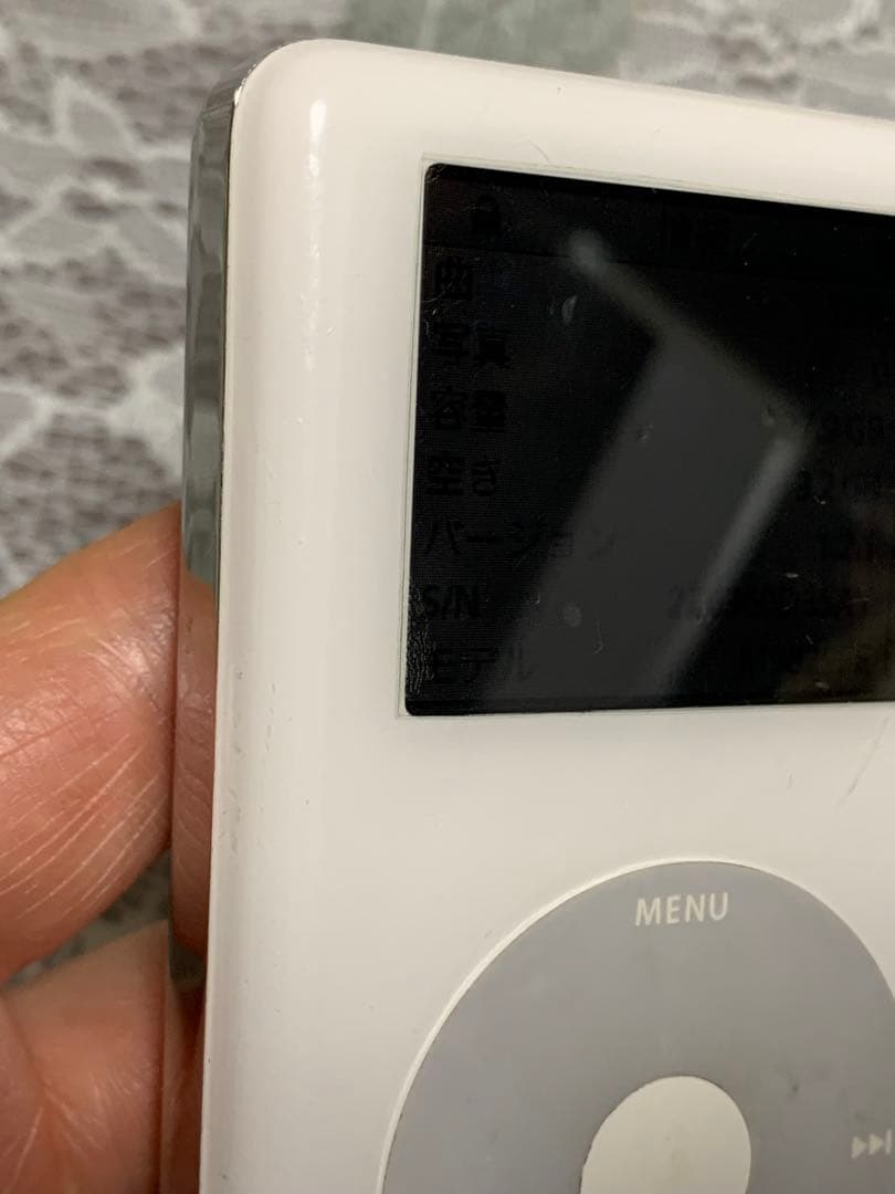 &中古 Apple iPod 30GB A1099