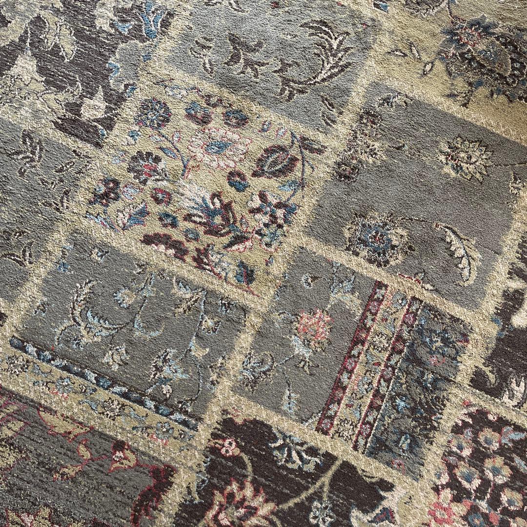 インテリアカーペット　　200✖️250