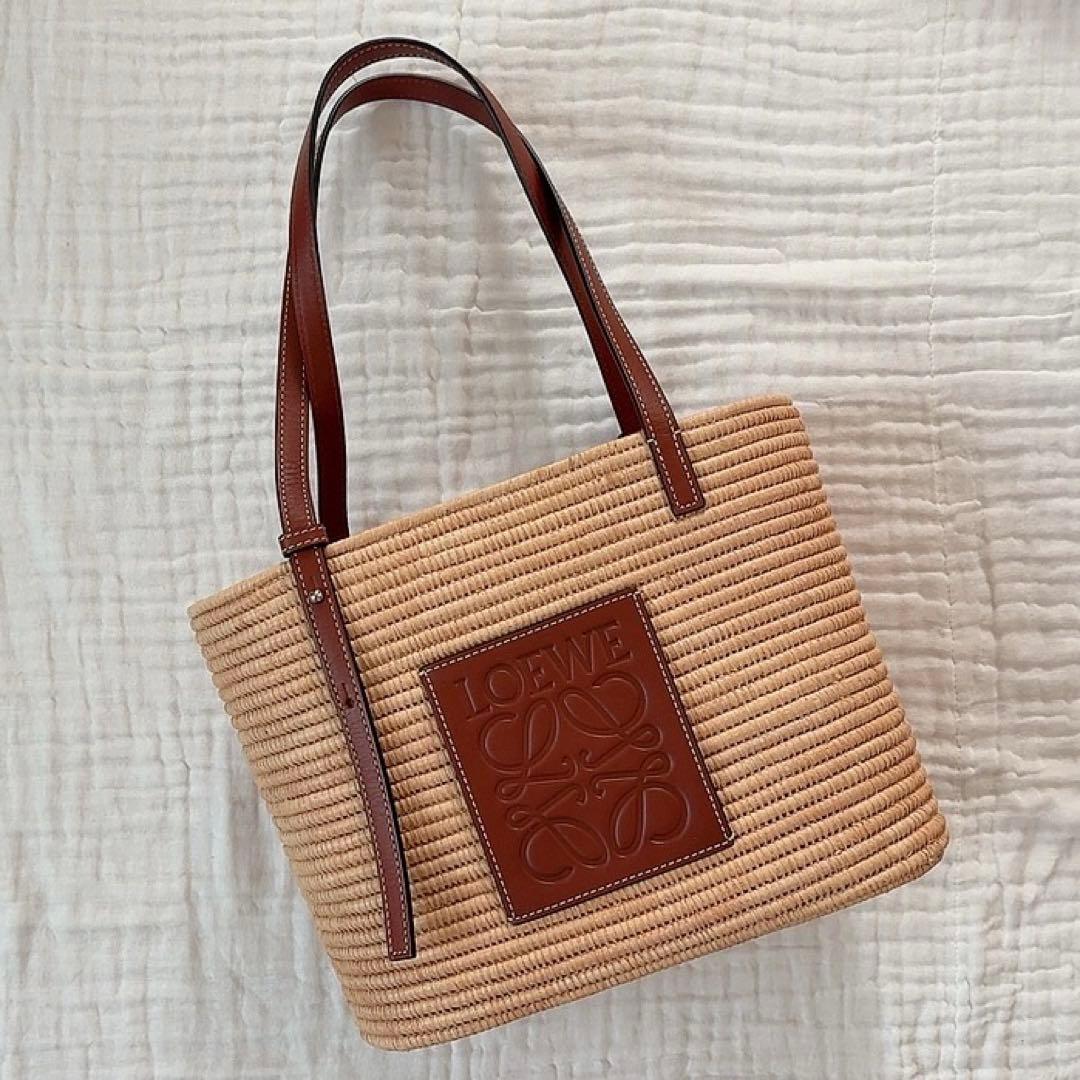 【 LOEWE・お値下げ 】カゴバッグ　スクエアバスケットバッグ