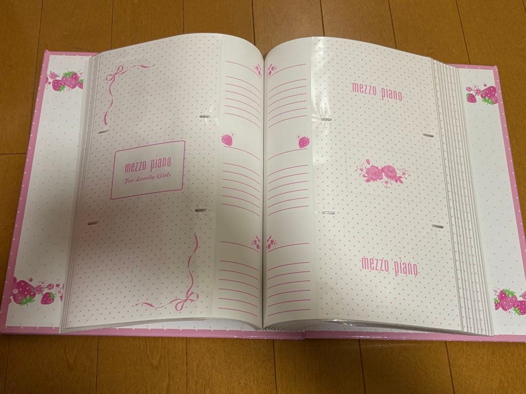 メゾピアノ　mezzo piano ノベルティ　フォトアルバム
