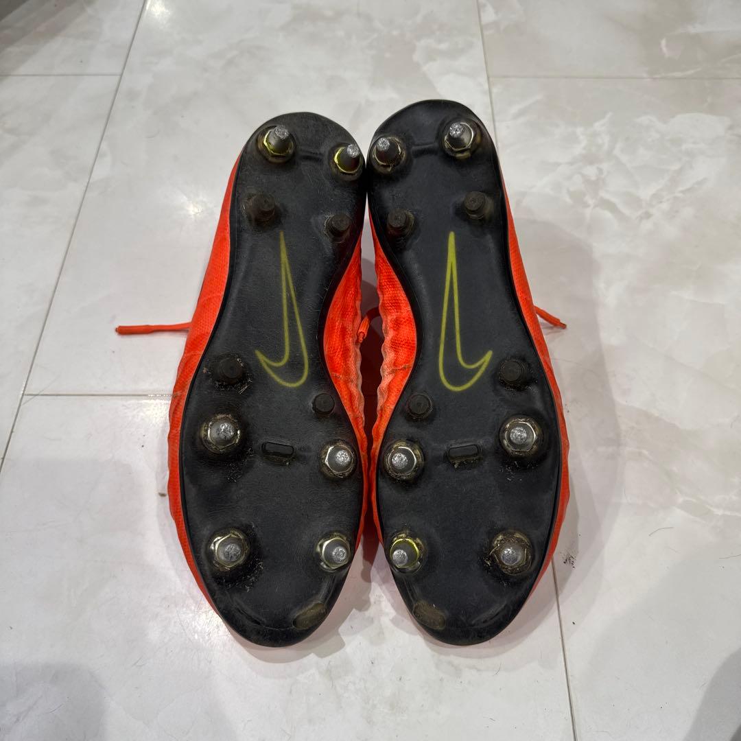 サッカースパイク　27