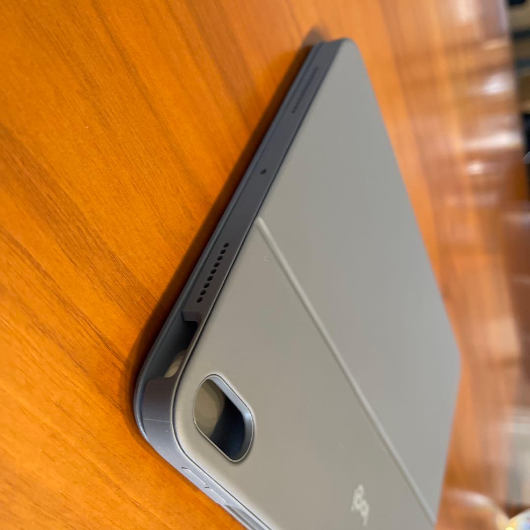 【美品】ロジクール Combo Touch iPad air M2/ M3 対応