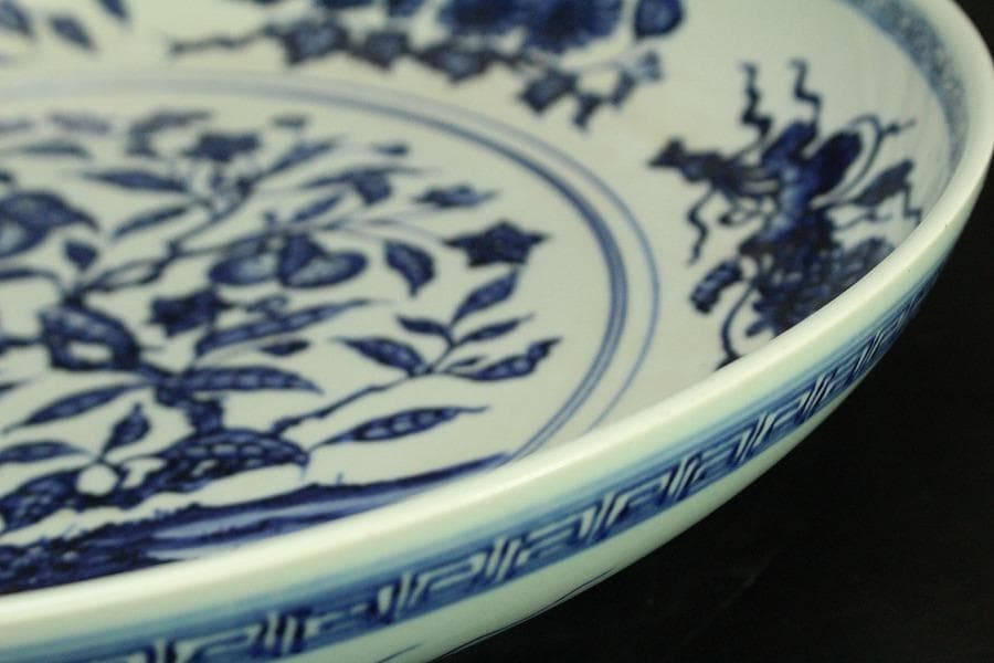 中国美術 青花 枝果紋 皿 φ42.3cm(BB509)