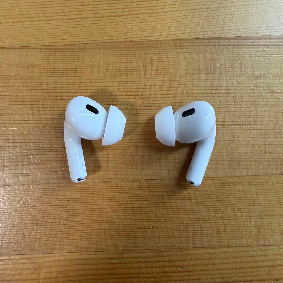 AirPodsPro2本体 第2世代 箱付き Lightning端子 ケース付き
