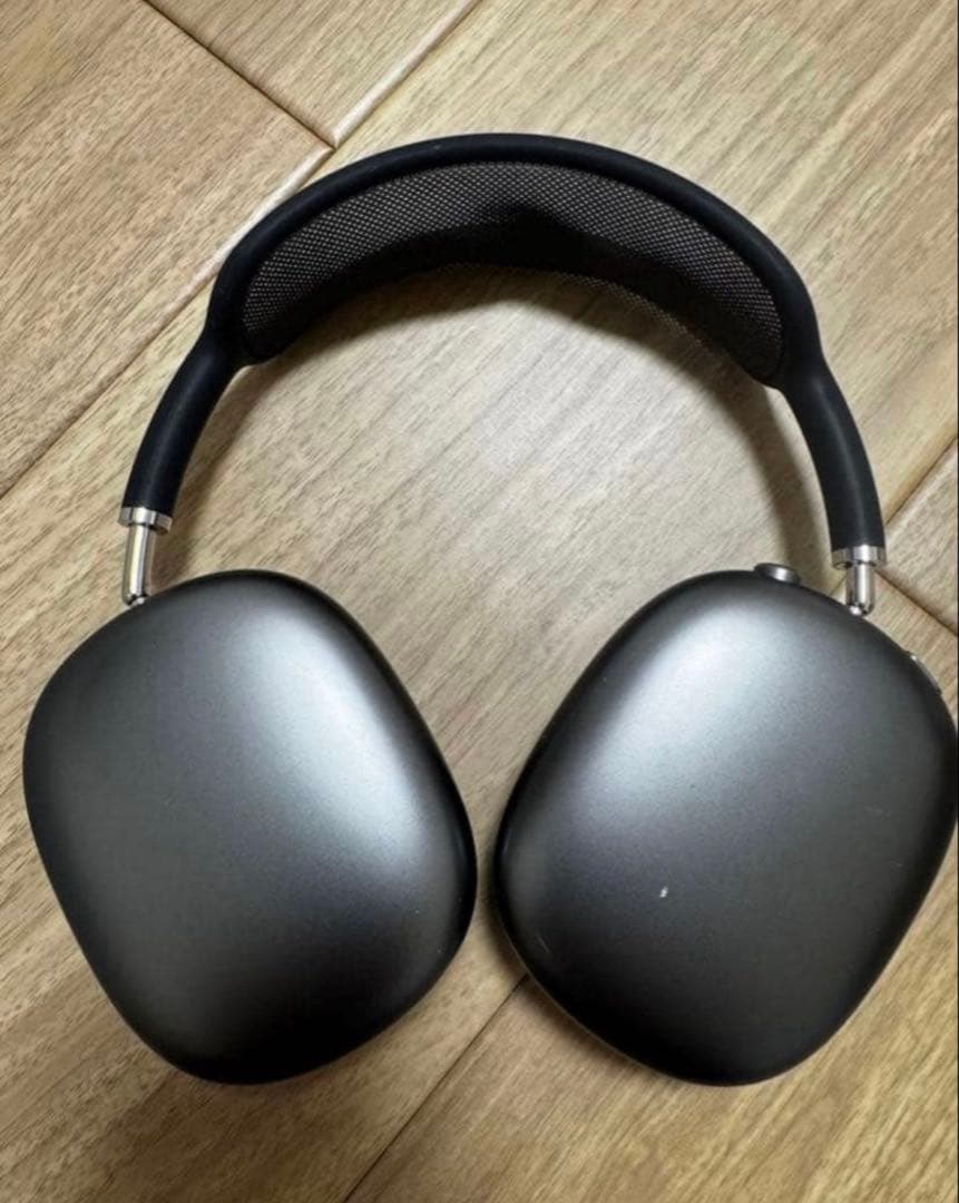 ヘッドホン Apple AirPods Max (Lightning)