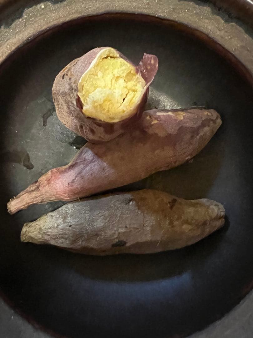 入荷しました、【新品】マイクロ波対策！電子レンジ専用　小判型磁性鍋