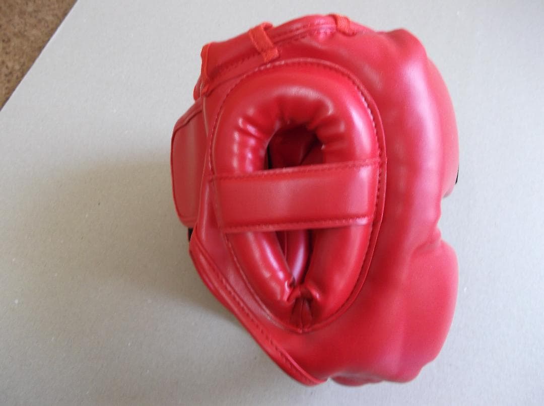 THAISMAI　ヘッドギア レッド　ヘッドガード　Sサイズ　キックボクシング